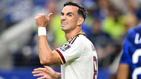 Fabián Ruiz levanta el pulgar en un gesto durante la semifinal del Mundial 2026 ante Francia