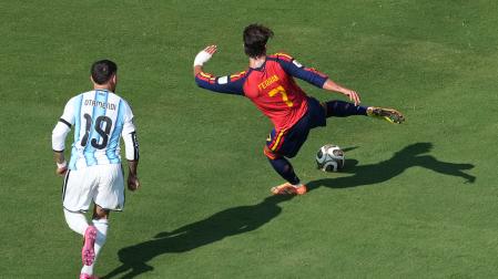 Momento en el que Ferran Torres anota el gol de España