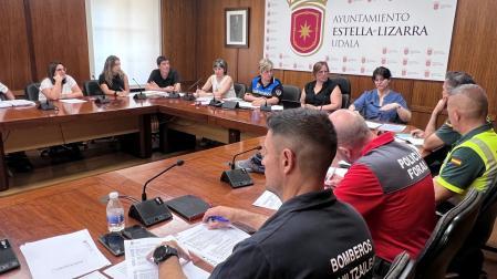 Reunión de la junta de seguridad ante las próximas fiestas de Estella.