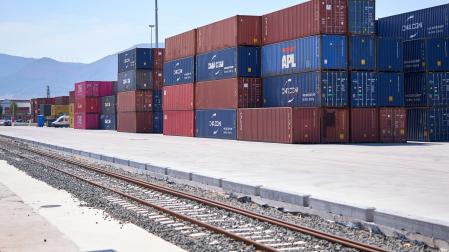 Instalaciones de la terminal intermodal de Noáin recientemente modernizada