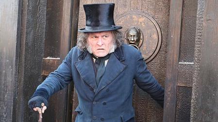 Johnny Depp sorprende en la Comic-Con de San Diego con el tráiler de 'Ebenezer'