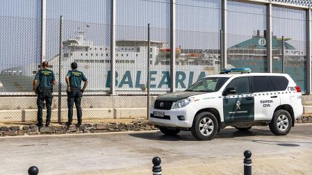 La Guardia Civil ha reforzado con varias patrullas el dique sur de Melilla