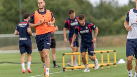 Jonathan Dubasin, en un entrenamiento con Osasuna