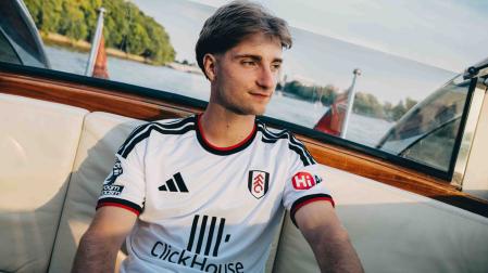 César Palacios, nuevo jugador del Fulham