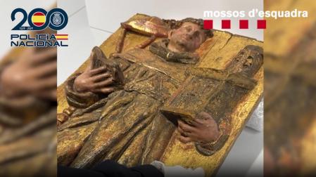 Relieve en madera tallada, dorada y policromada que representa a San Buenaventura