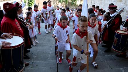 Fotos del cohete infantil de Estella
