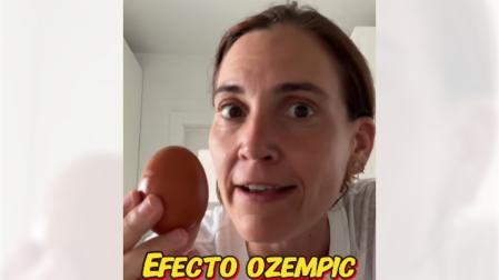 Boticaria García, durante su vídeo sobre los huevos y Ozempic