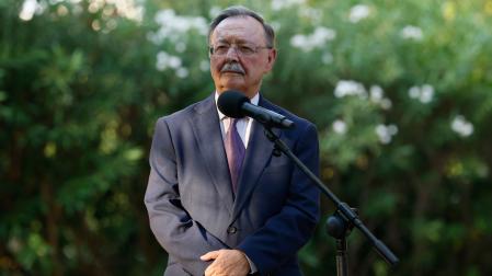 El presidente de Ceuta, Juan Jesús Vivas, ofrece declaraciones tras su reunión con el rey Felipe VI este jueves en el Palacio de Marivent en Palma
