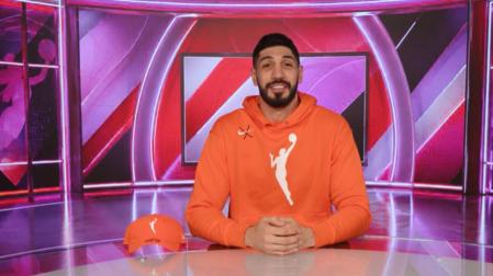 El turco Enes Kanter se declara elegible para la WNBA, la Liga femenina