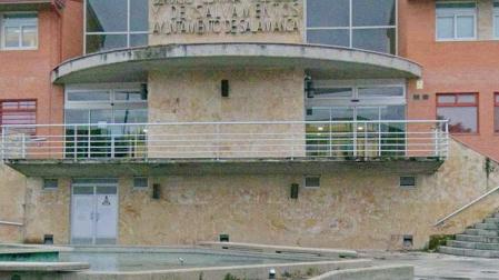 Fuente de la avenida de la Merced de Salamanca, a la altura del Parque Municipal de Bomberos