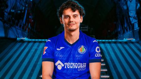 El Getafe trae de vuelta a su goleador Enes Ünal
