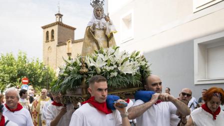 Fotos de la procesión de Burlada en honor a San Juan Bautista