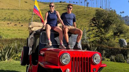 Andrea Martínez de Morentin y su marido, Jacint Puig