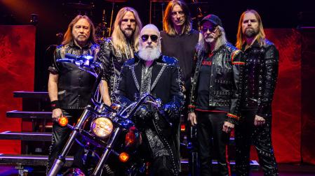 Concierto de Judas Priest y otros grupos, hoy en el Navarra Arena.
