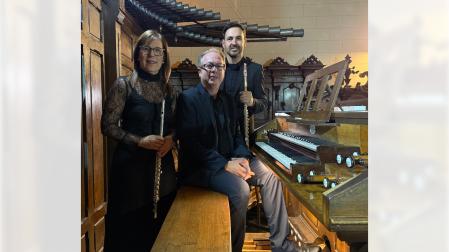 De izq. a dcha.: Ana Sarobe (flautista), Víctor López (órgano) y Roberto Casado (flautista). Abren esta tarde el ciclo junto a Erika Ardanaz.