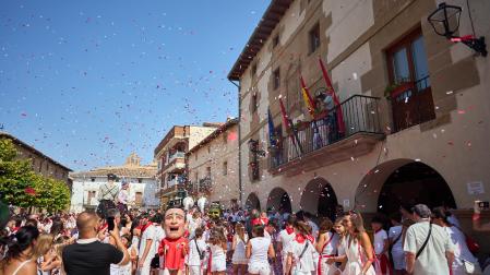Fotos del cohete de fiestas de Allo