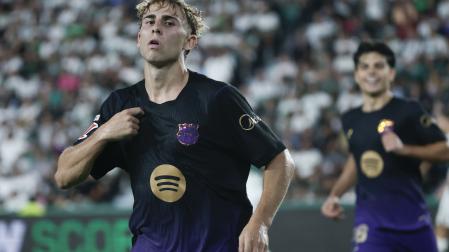 Fermín López celebra su segundo gol ante el Elche