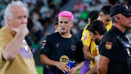 El centrocampista del Barcelona Gavi abandonó cojeando el partido que enfrentó a Elche CF y FC Barcelona