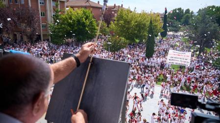 Fotos del cohete de fiestas de Zizur Mayor