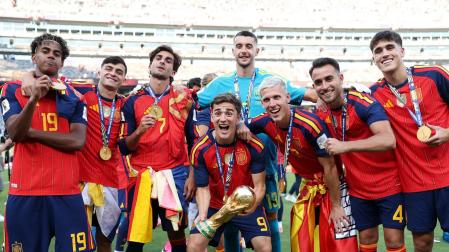 Los ocho jugadores del Barcelona que se han proclamado campeones del mundo en 2026: Lamine Yamal, Pedri, Ferran Torres, Joan Garcia, Gavi, Dani Olmo, Eric Garcia y Pau Cubarsí