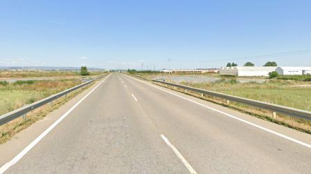 El accidente se produjo en la carretera NA-128, kilómetro 9,4, en el término de Caparroso