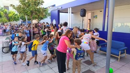 Bienvenida del profesorado de CPEIP Santa Ana de Buñuel a sus alumnos.