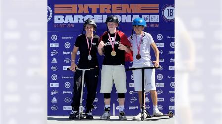 Markel Goñi Busto, con su bronce (dcha,), en el podio junto al danés Tobias Simonsen (oro) y el finlandés Evertii Tuure (plata)