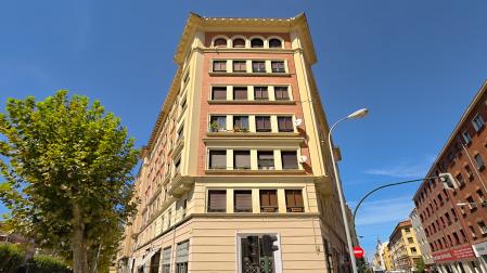 Estupendo piso para reformar en el II Ensanche