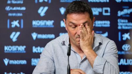 Braulio Vázquez, en una rueda de prensa en El Sadar