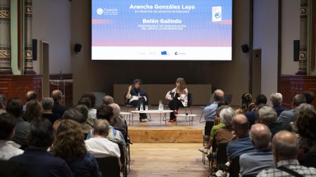 Arancha González Laya, ministra de Asuntos Exteriores entre 2020 y 2021, presentó su libro ‘Solos en el Mundo’ en Pamplona
