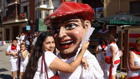 Calor, música y diversión en el cohete del inicio de las fiestas 2026 en Villafranca