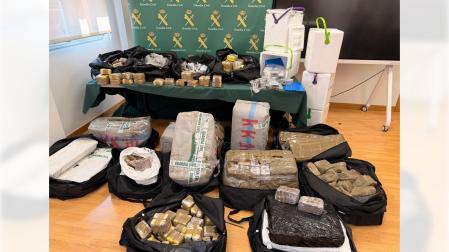 El pesaje de la sustancia intervenida arrojó un total de 478 kilogramos de hachís, de los cuales 113 kilos correspondían a hachís tipo Ice-O-Lator