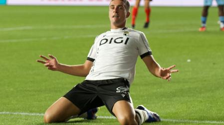 Karrikaburu celebra su tanto contra el Ceuta