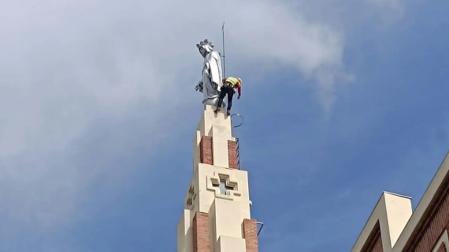 Momento de la retirada de la mano