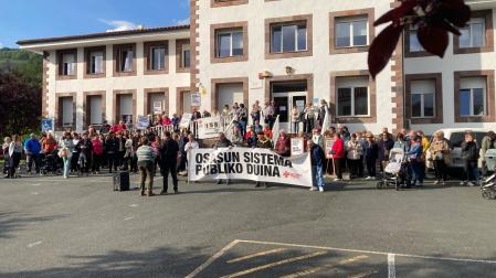 Imagen de una concentración anterior en el Centro de Salud de Elizondo. CEDIDA