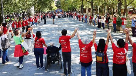 *A: JOSE CARLOS CORDOVILLA *F: 19-09-2026 *P: *L: PAMPLONA *T: CADENA SOLIDARIA EN EL DIA DEL VOLUNTARIADO