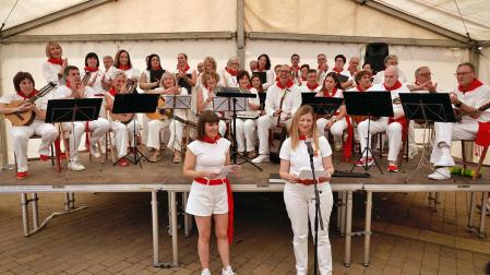 El Coro-Rondalla de Villafranca, distinguido este año con el título de 'Villafranqués Entrañable'