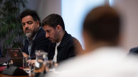 Ramón Alzórriz, este martes en la comisión de Interior que se ha celebrado en el Parlamento de Navarra