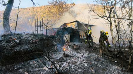 BOMBEROS