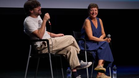 Eva Hache y Luis Piedrahíta en el escenario del Civivox Pompelo