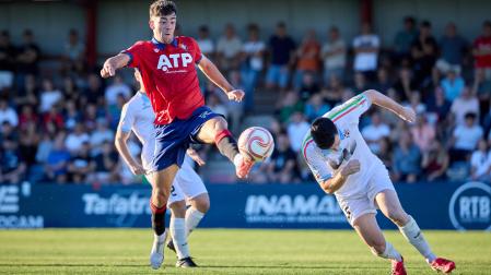 Asier Bonel, en el partido contra el Arnedo con el Promesas en Tajonar
