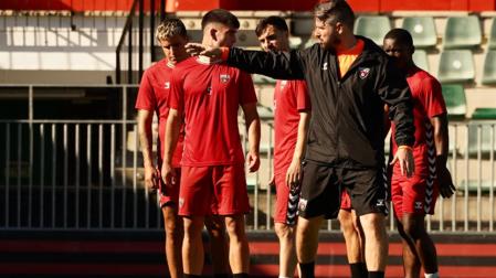 Jon Erice durante un entrenamiento con el Arenas de Getxo