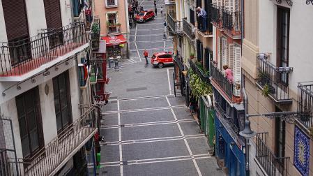 Fotos del dispositivo policial por un supuesto atrincheramiento en el Casco Antiguo