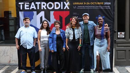 De izda. a dcha.: David Aztarain, Raquel Jiménez, Elisa Forcano, Maider Beloki, Mikel Artxanko y Lady Carabante.