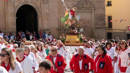 Procesión en honor al patrón San Miguel en fiestas de Corella