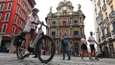 Los ciclistas deberán darle prioridad al uso de los carriles bici