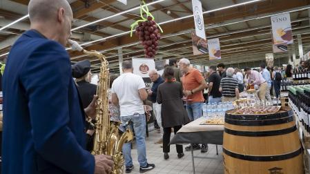 Fotos de la degustación nocturna en la Feria del Vino de E.Leclerc