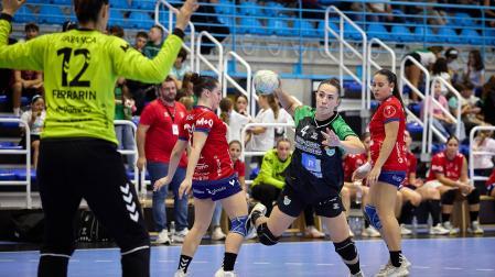 Fotos del partido Replasa Beti Onak frente al Porriño