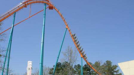 Goliath, montaña rusa del parque de atracciones "Six Flags Over Georgia"