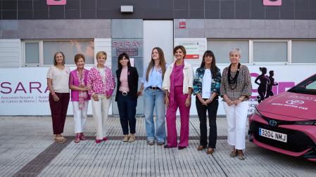Responsables de Saray durante la presentación del Día Internacional del Cáncer de Mama